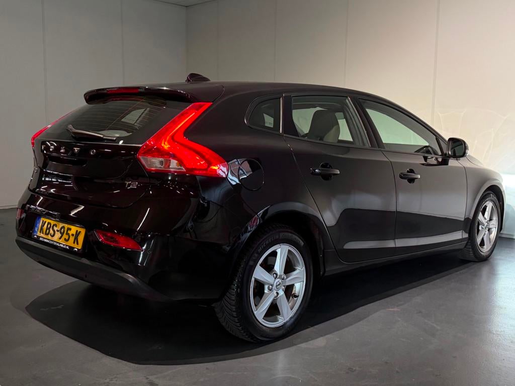 Volvo V40 2.0 T2 Nordic /Clima/Cruise/PDC/LED/Leer/NAVI/Stoe, Auto's, Voorwielaandrijving, Gebruikt, 4 cilinders, Bedrijf