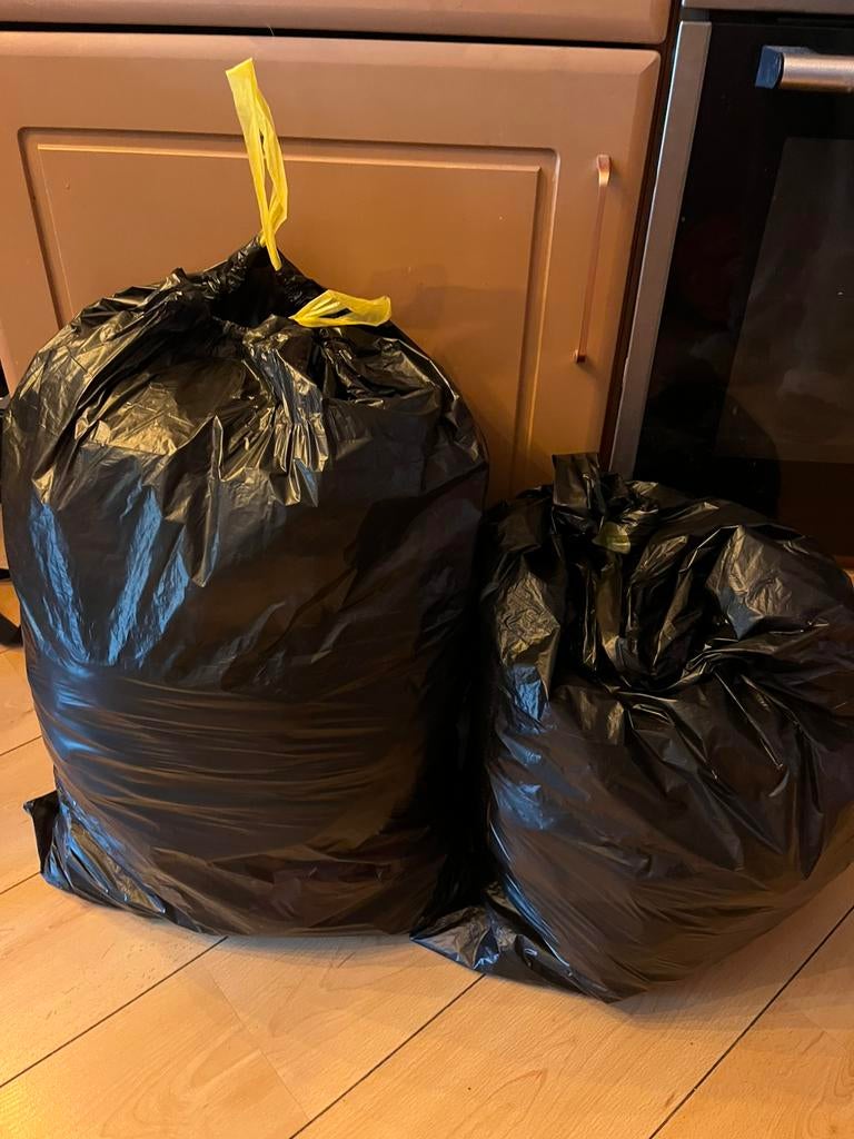 Kledingzak prachtige broeken Costes, Only, Zara, Bershka, Ophalen, Zo goed als nieuw, Maat 38/40 (M)