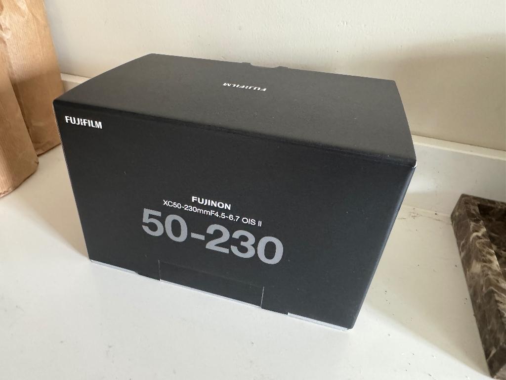 Fujifilm XC 50-230mm II - perfect zoomlens, Ophalen of Verzenden, Zo goed als nieuw, Telelens