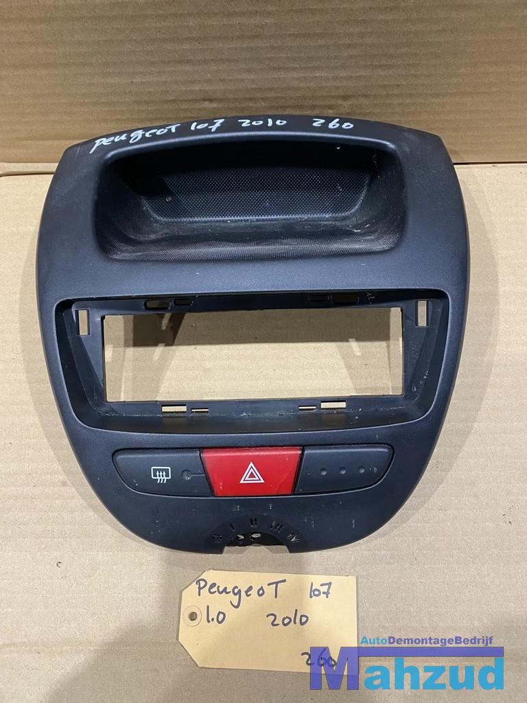 PEUGEOT 107 AYGO C1 Middenconsole 1 din radio frame 05-14, Auto-onderdelen, Taurusavenue 1
2132 LS  Hoofddorp, NL, Gebruikt, Contact.group@renault.com