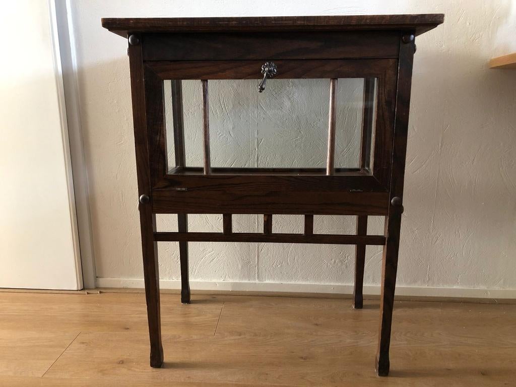 Antiek eiken hout houten theekastje thee kastje geslepen, Antiek en Kunst, Antiek | Meubels | Kasten, Ophalen