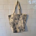 Unieke shopper (tote bag) van vintage stof, Sieraden, Tassen en Uiterlijk, Tassen | Damestassen, Ophalen of Verzenden, Beige, Shopper