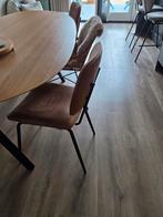 Eetkamerstoelen Xooon bruin met zwart metalen poten, Ophalen, Twee, Bruin, Zo goed als nieuw