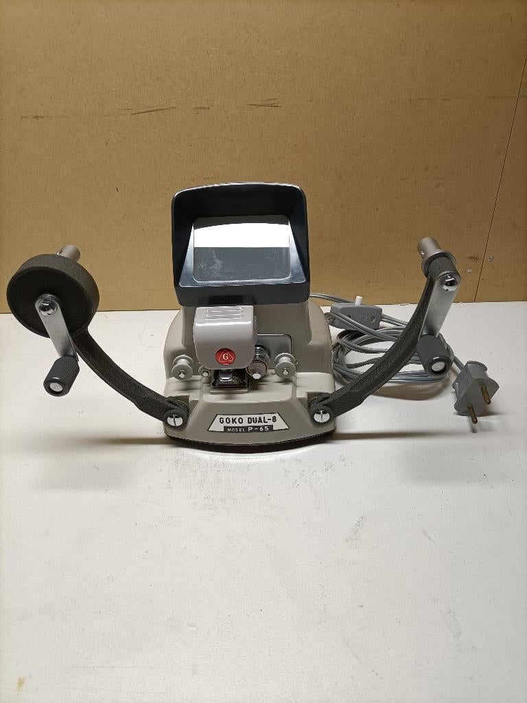 GOKO film viewer, Verzamelen, Fotografica en Filmapparatuur, Ophalen of Verzenden, 1980 tot heden, Projector