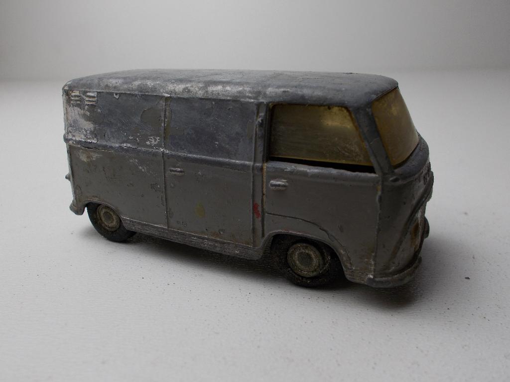 Vintage LION DENMARK FORD VAN FK 4000 (Opknapper.), Ophalen of Verzenden, Gebruikt, Bus of Vrachtwagen, Overige merken