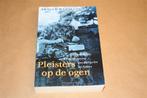 Pleisters op de ogen. Ned. oorlogsverslaggeving., Ophalen of Verzenden, Gelezen