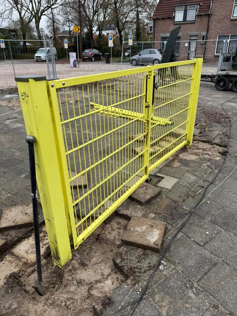 Heras draaipoort 250x125 cm |, Tuin en Terras, Ophalen, Met poort, Gebruikt, Dubbelstaafmat hekwerk