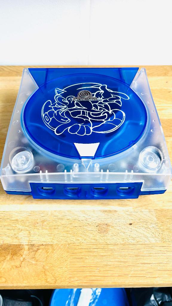 Sega Dreamcast Sonic Adventure, Spelcomputers en Games, Spelcomputers | Sega, Ophalen of Verzenden, Zo goed als nieuw, Saturn of Dreamcast