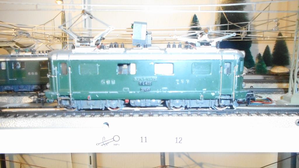 MARKLIN RE 800 SBB metalen oldtimer loc Re 4/4 uit 1952-53, Wisselstroom, Gebruikt, Locomotief, Ophalen of Verzenden