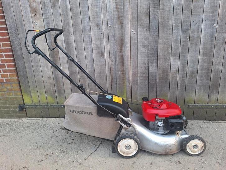 Mooie Honda grasmaaier - Nagezien en geslepen, Tuin en Terras, Grasmaaiers, Gebruikt, Ophalen of Verzenden