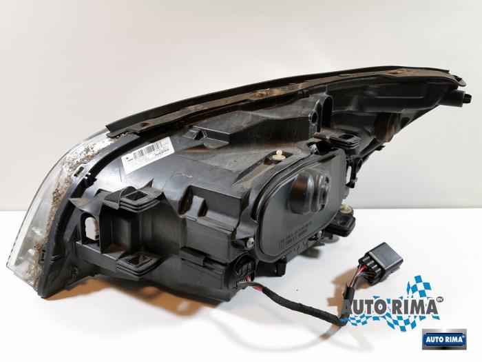 Koplamp rechts van een Volvo V60, Auto-onderdelen, Gebruikt, -, -, Ophalen of Verzenden