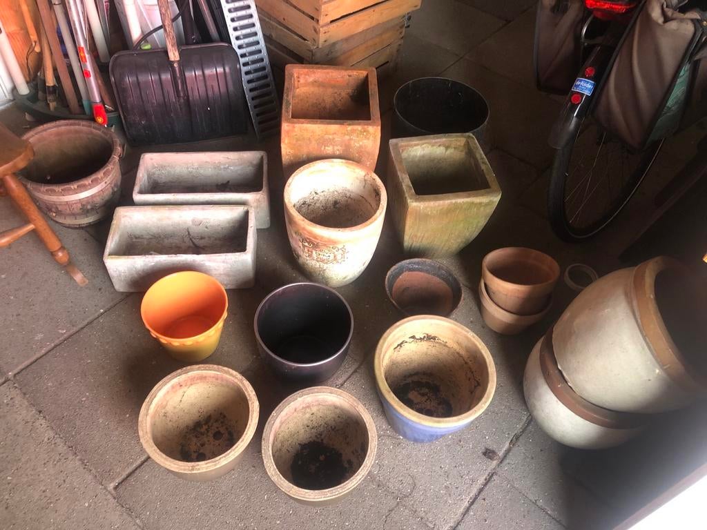 Diverse bloempotten en balkonbakken, Tuin en Terras, Ophalen, Aardewerk, Tuin