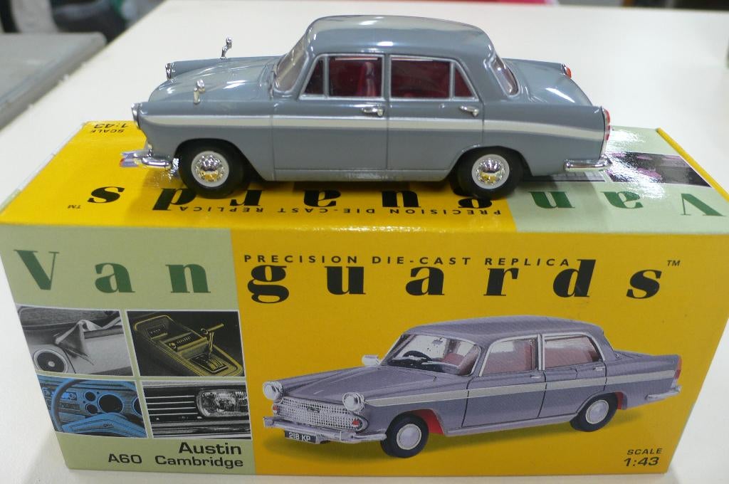 Miniature Austin A60 1/43 Brooklin Van Türkis 1969 Mit Zeltaufbau