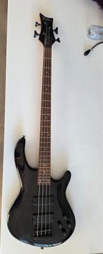 Dean Edge 4 actieve basgitaar met nieuwe D'Addario snaren, Muziek en Instrumenten, Snaarinstrumenten | Gitaren | Bas, Ophalen