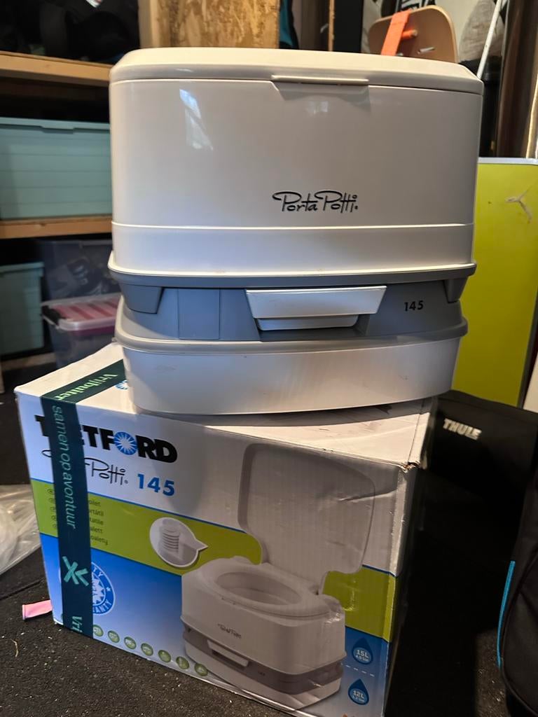 Thetford Porta Potti 145 draagbaar toilet, Caravans en Kamperen, Kampeeraccessoires, Ophalen of Verzenden, Zo goed als nieuw