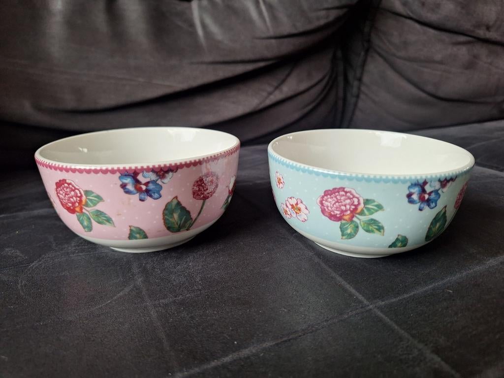 Room Seven Porseleinen Kommen (Set van 2), Huis en Inrichting, Keuken | Servies, Nieuw, Ophalen of Verzenden, Kom(men), Overige stijlen