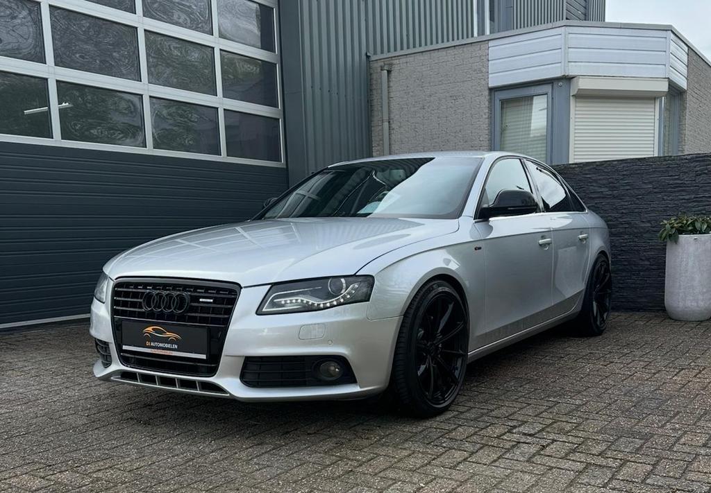 Audi A4 3.2 FSI Quattro 265pk 2008 Grijs standkachel, A4, 11 km/l, Bedrijf, Handgeschakeld