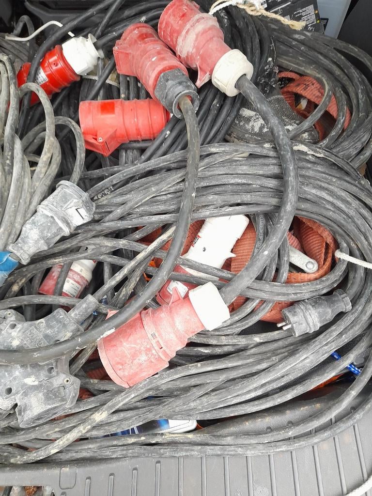 Te koop partij 380volt kabels, Ophalen of Verzenden, Kabel of Snoer