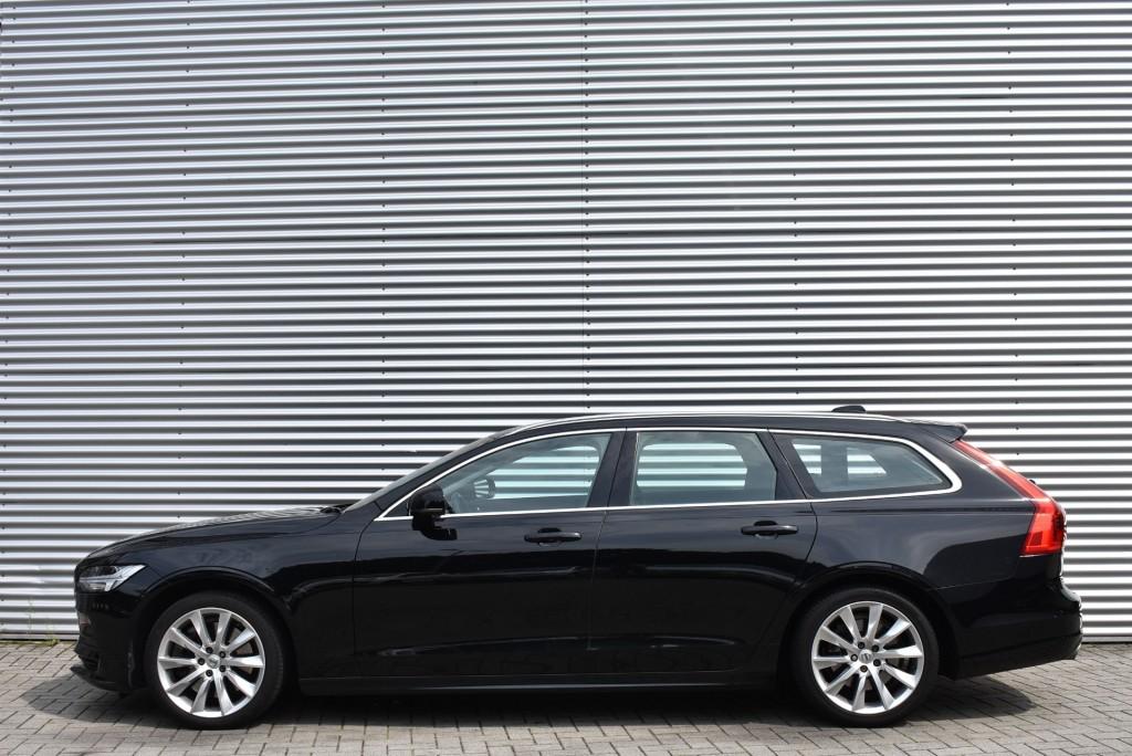 Volvo V90 2.0 T4 / ADAP. CRUISE / STOEL VERW V+A + STW / WEG, 4 cilinders, 14 km/l, 93 €/maand, Geïmporteerd