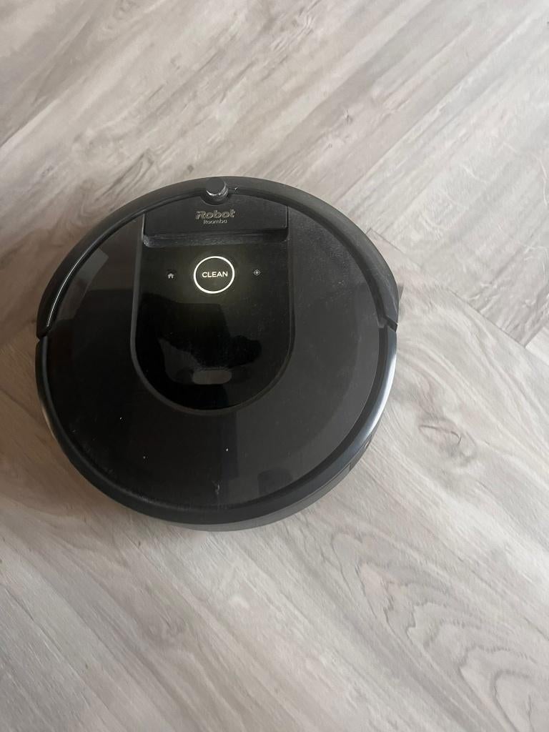 Roomba i8+ robotstofzuiger met dweilfunctie, Ophalen, Gebruikt, Reservoir, Robotstofzuiger