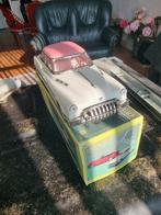 Vintage Speelgoedauto: Witte Sedan met Roze Dak (MF 322), Overige merken, Gebruikt, Auto, Groter dan 1:32