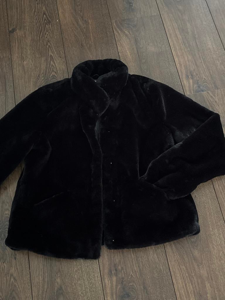 Only zwarte faux fur jas maat S, Ophalen of Verzenden, Zo goed als nieuw, Maat 36 (S), Zwart
