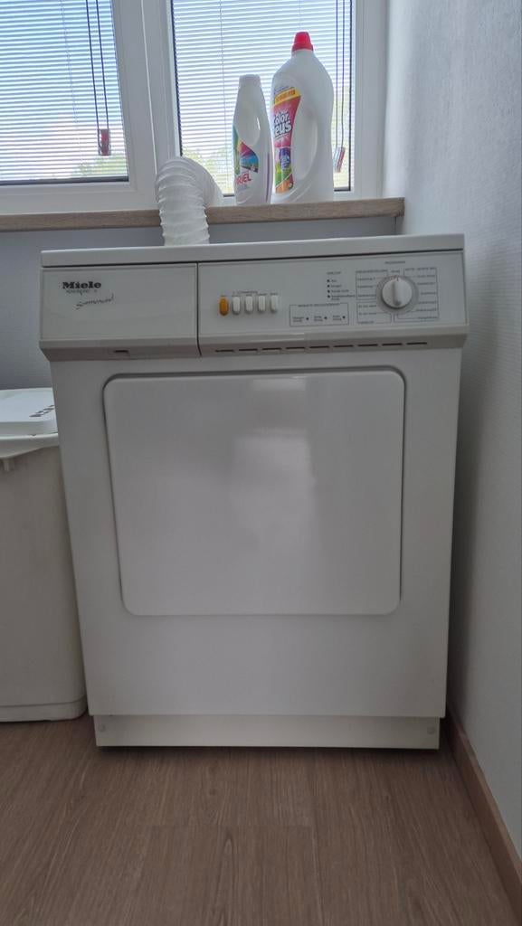 Miele Novotronic A Sommerwind wasdroger, Ophalen, Gebruikt, Luchtafvoer, 4 tot 6 kg