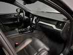 Volvo V60 2.0 T8 Twin Engine AWD R-Design 360|HUD|B&W|Trek, Automaat, Gebruikt, 4 cilinders, Zwart