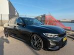 BMW 3-Serie 330i 258pk M SPORT Head up NAP NL AUTO, Automaat, 1998 cc, Achterwielaandrijving, Zwart