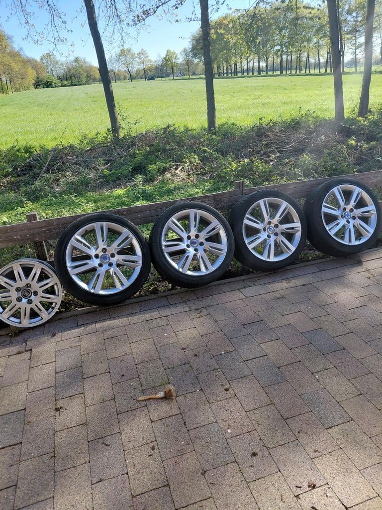 Diverse sets velgen en banden, Auto-onderdelen, Ophalen, 18 inch, Gebruikt, Banden en Velgen