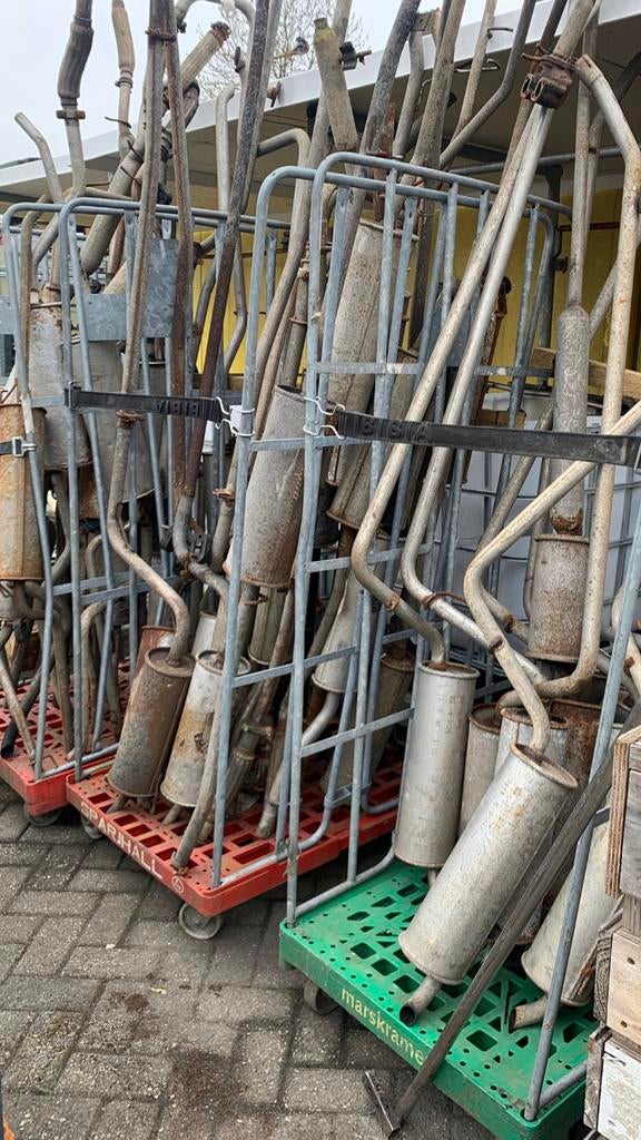 Uitlaten brommobiel, Ophalen of Verzenden, Gebruikt