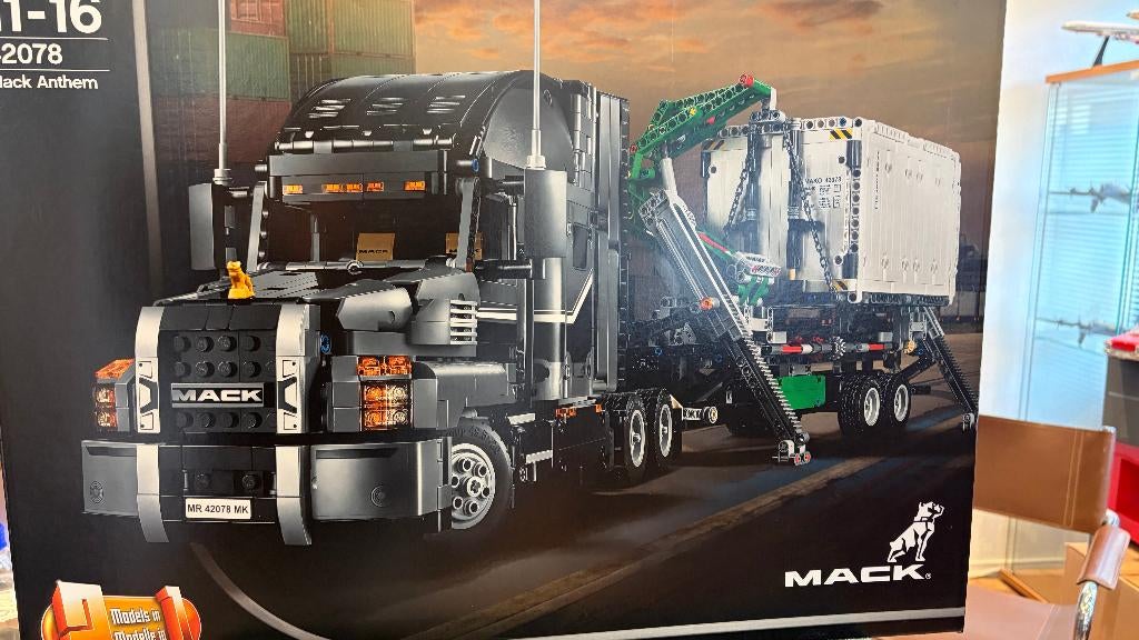 Lego Mack Anthem 42078, Nieuw vanaf 250,00, Kinderen en Baby's, Speelgoed | Duplo en Lego, Lego, Nieuw, Ophalen of Verzenden, Complete set