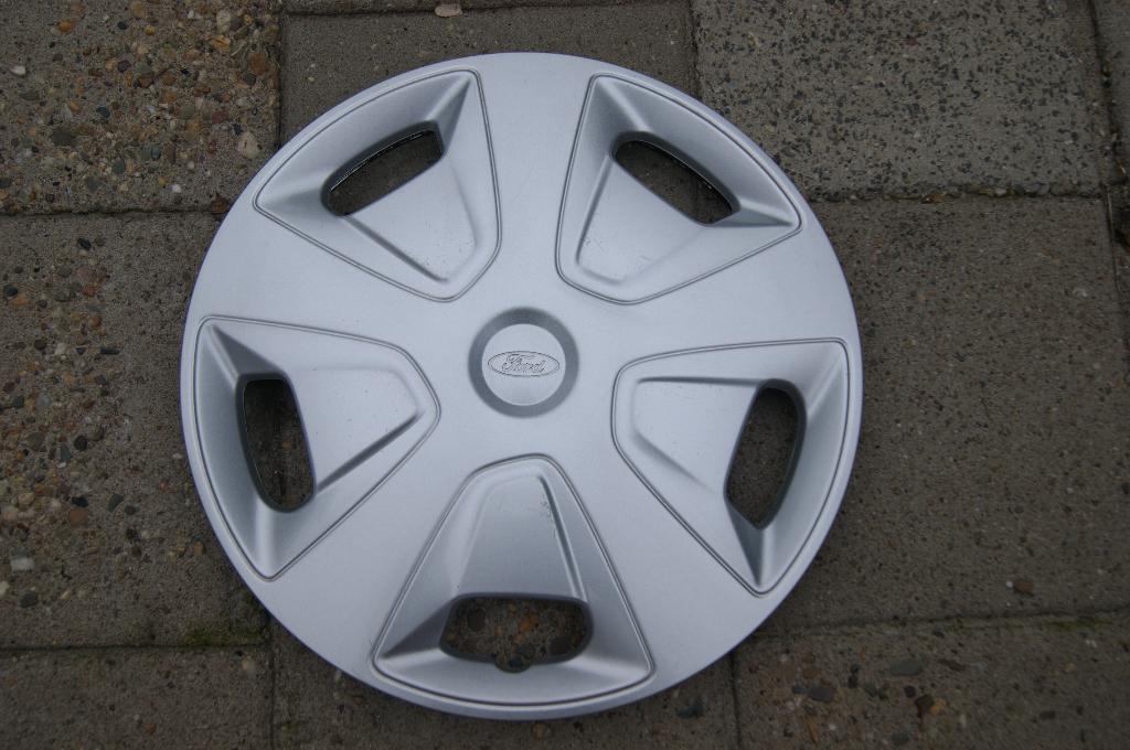 1 losse originele wieldop Ford Transit 16 inch (Model 1), Ophalen of Verzenden, Gebruikt