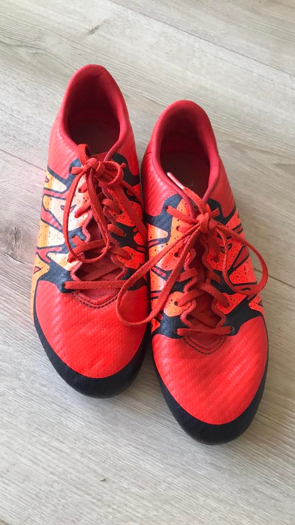 Voetbal schoenen 37 1/3 Adidas zgan, Ophalen of Verzenden, Zo goed als nieuw, Schoenen