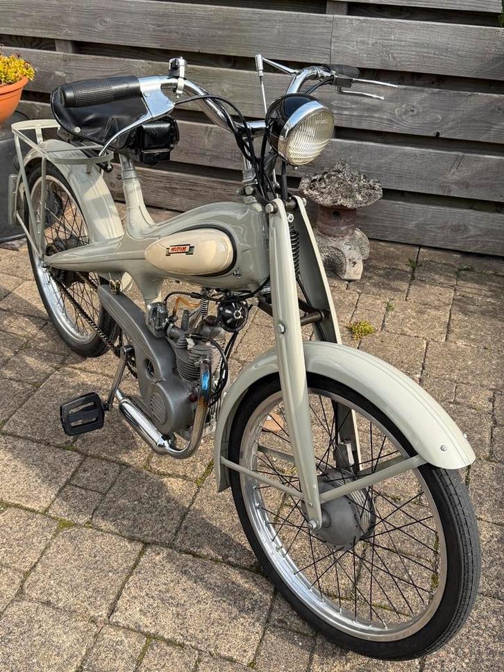 Motom 1952, Fietsen en Brommers, Brommers | Oldtimers, Overige merken, Maximaal 45 km/u, Ophalen