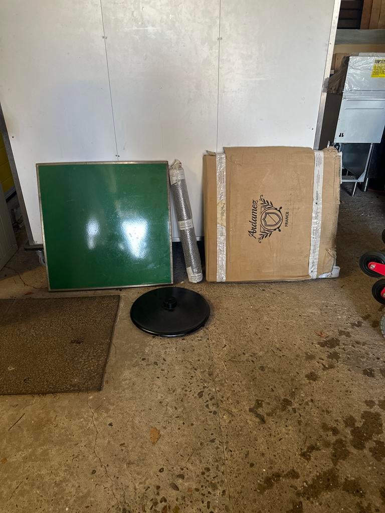 2  VINTAGE Handgemaakte met messing Ardamez bistrotafels,, Huis en Inrichting, Tafels | Eettafels, Ophalen, Minder dan 50 cm, 50 tot 100 cm