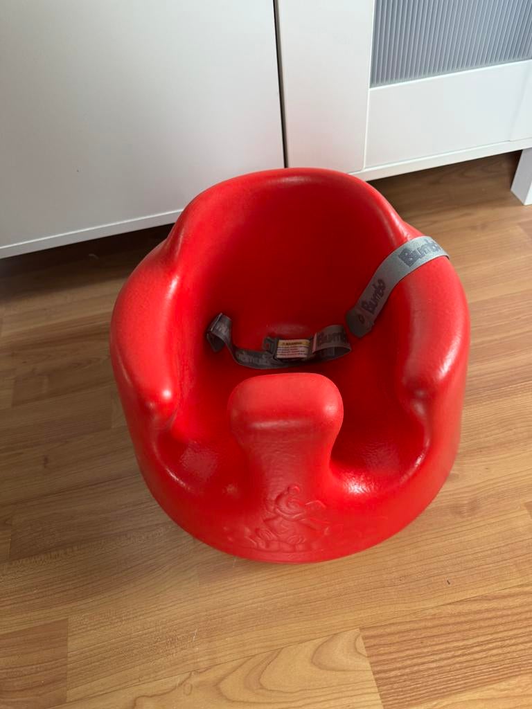 Bumba Floor Seat babyzitje rood met tafel., Ophalen of Verzenden, Gebruikt
