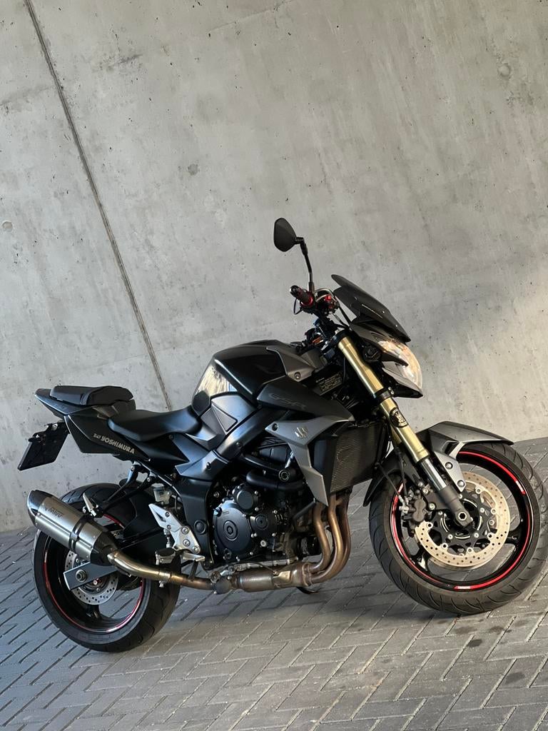 Suzuki GSR 750 (2016) Baracuda! Origineel NL!, Motoren, Motoren | Suzuki, Occasion, 4 cilinders, Motorrijbewijs A, 749 cc