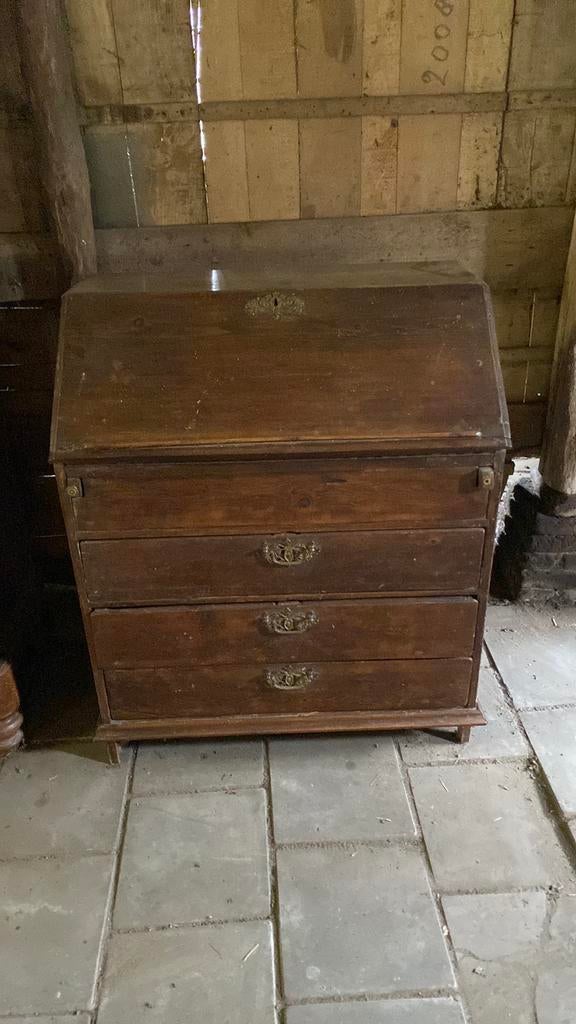 Bureau gratis!, Huis en Inrichting, Ophalen, Zo goed als nieuw, Minder dan 50 cm