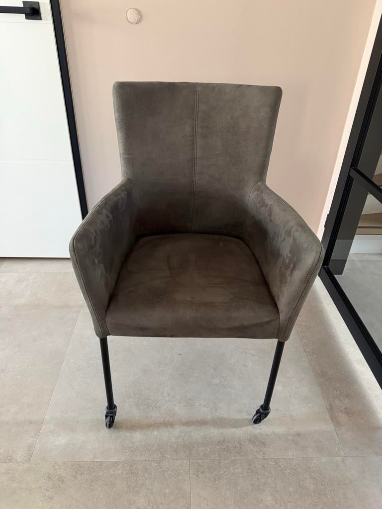 Zes comfortabele eetkamerstoelen met wieltjes - Grijs, Ophalen, Gebruikt, Metaal, Eén