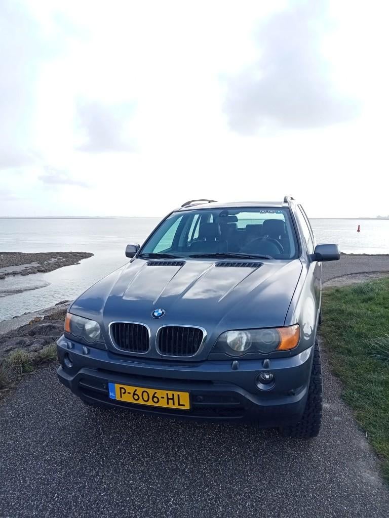 BMW X-5 3.0d handgeschakeld! Origineel NL auto met historie, 183 pk, 255 €/maand, Vierwielaandrijving, SUV of Terreinwagen