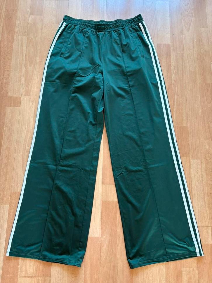 My Jewellery groene wide leg stripe jogger mt 44/46 NIEUW, Kleding | Dames, Broeken en Pantalons, Nieuw, Groen, Lang, Ophalen of Verzenden