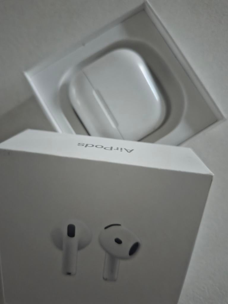 Apple AirPods 4 (zgan), Ophalen