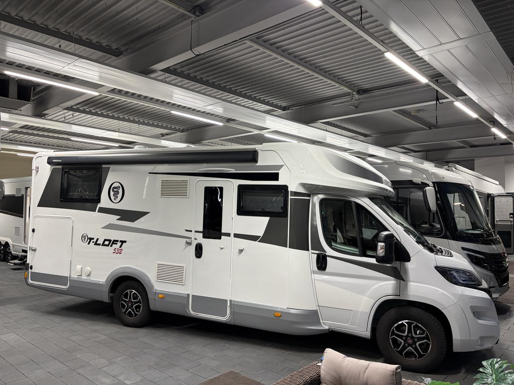 Elnagh Loft 532 9-traps Automaat, lengtebedden, elektrisch h, Galliersweg 39
5349AT  OSS, NL, 7 tot 8 meter, Diesel, Overige merken