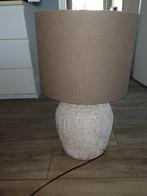 Mooie kruiklamp taupe kleur, Ophalen