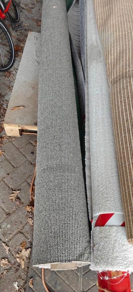 Mooie vloerbedekking op rol, 4 meter breed, Ophalen