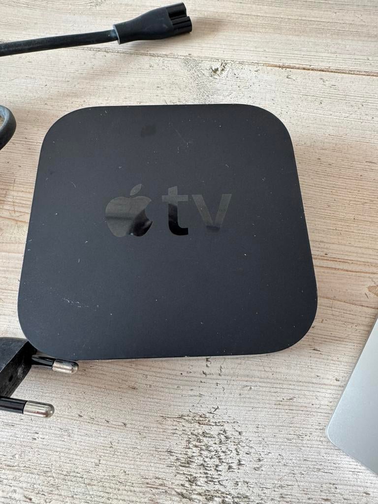 Apple TV (3e generatie), Ophalen, Gebruikt, HDMI