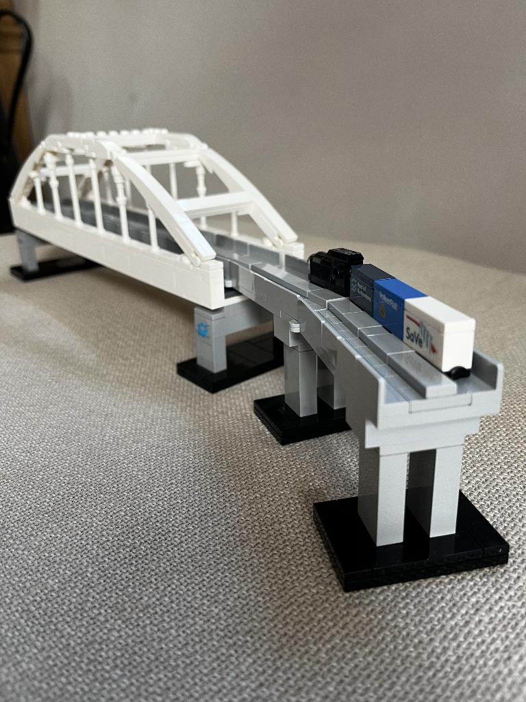EXCLUSIEF! LEGO Theemswegtracé/Rozenburgsebrug, Ophalen of Verzenden, Zo goed als nieuw, Complete set, Lego