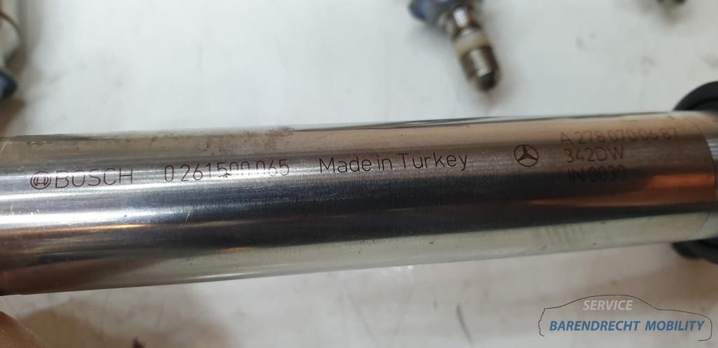 Benzine injector injectoren Mercedes A2780700687 0261500065, Gebruikt, Mercedes-Benz AG, Mercedes-Benz, Ophalen of Verzenden