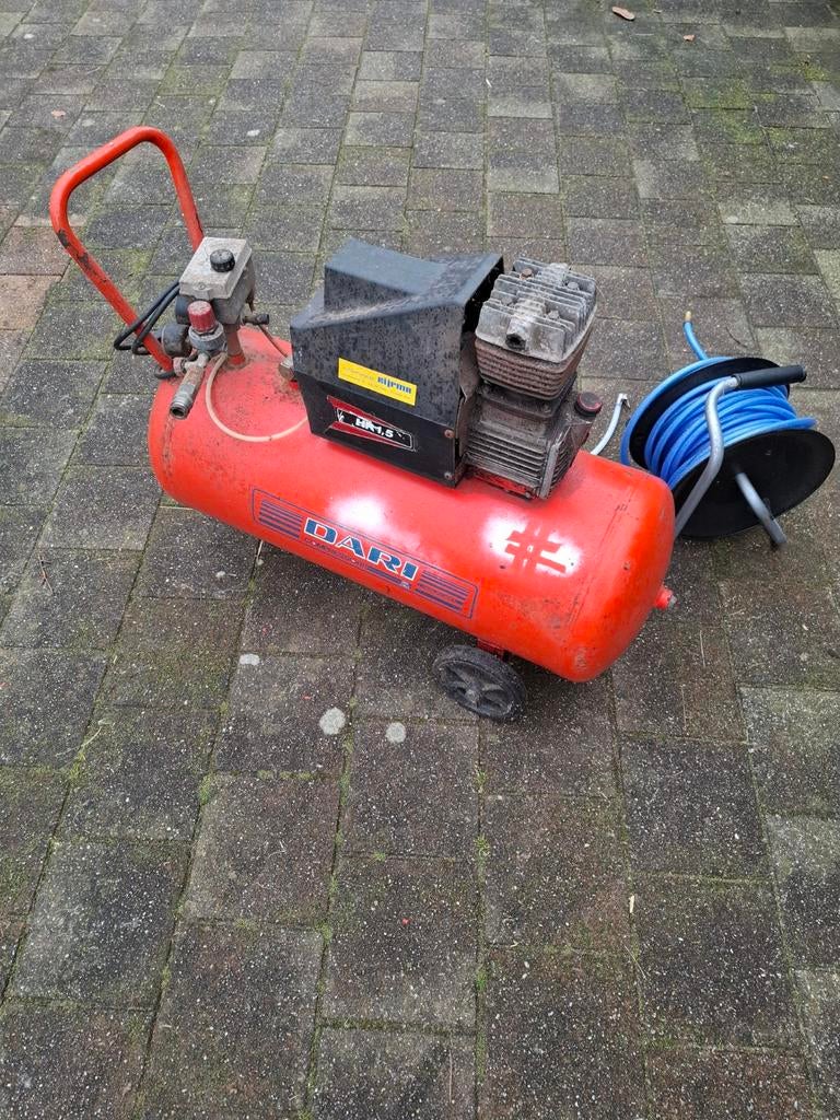 Compressor 50L Compleet met Slang, Haspel & Pistool, Doe-het-zelf en Verbouw, Compressors, Ophalen of Verzenden
